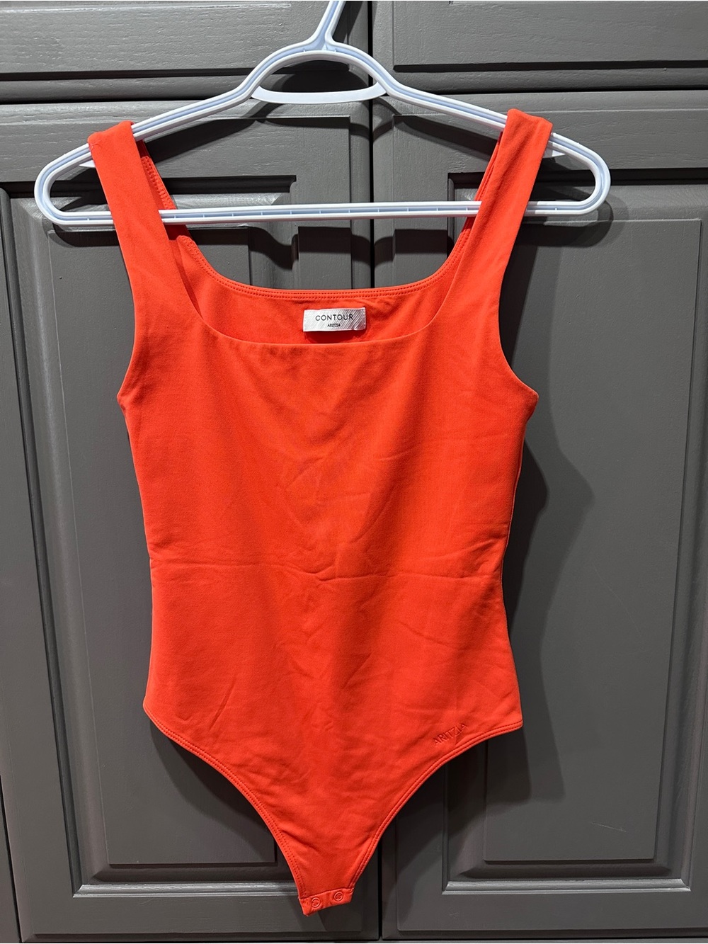 Aritzia Contour square neck bodysuit sm
